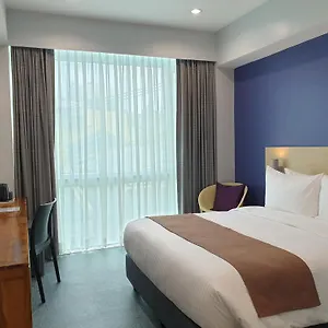 מלון Leez Makati